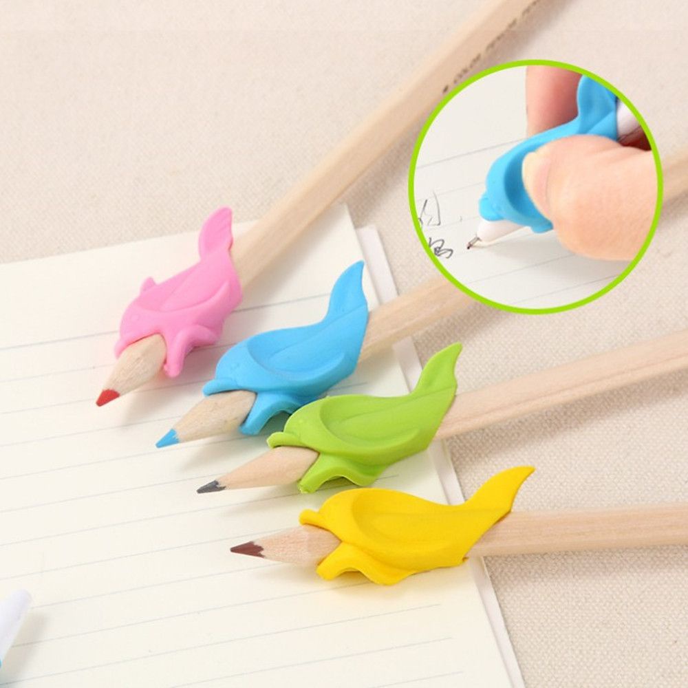 Grip Holder Pensil Bentuk Ikan Bahan Silikon Untuk Anak / Dewasa