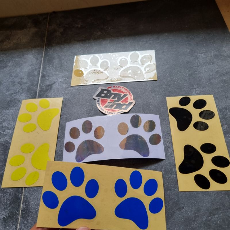 STICKER STIKER TELAPAK KAKI KUCING ANJING ISI 2 CUTTING