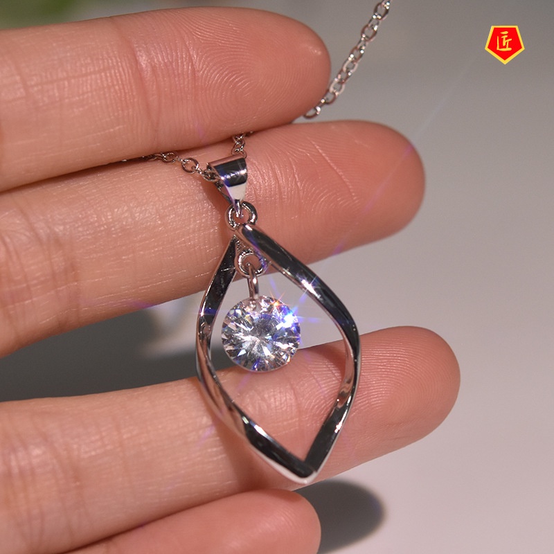 [Ready Stock]Japanese And Korean Simple Elegant Zircon Twist Fashion Necklace Pendant