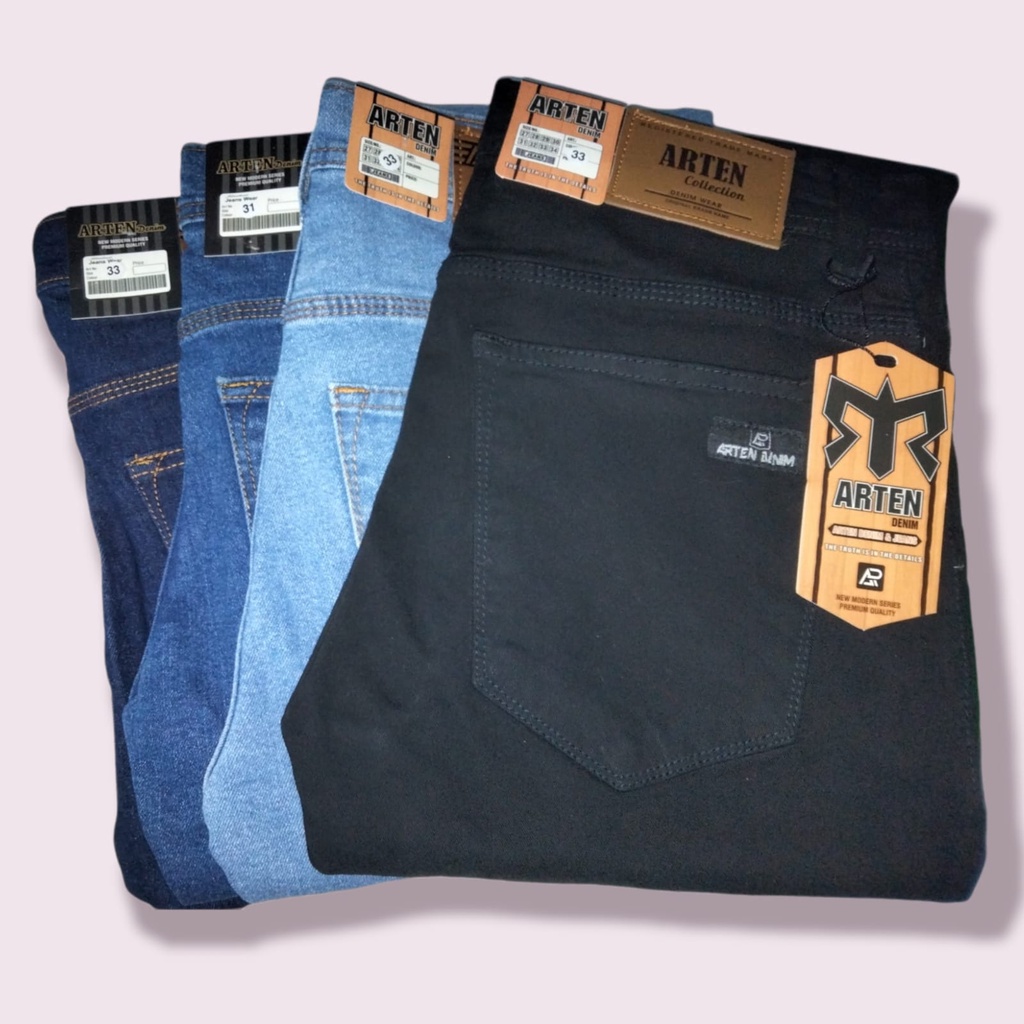 Celana jeans pria biru cerah /  Celana slimfit pria / Celana panjang cowo / Celana jeans terbaru