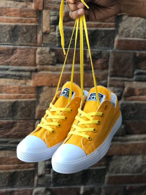 Sepatu converse allstar kuning ct2/polos +box