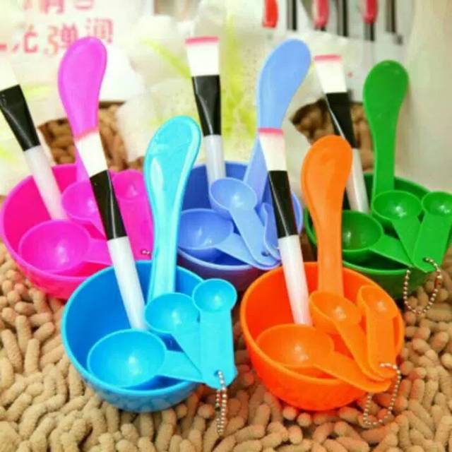 4 IN 1 MANGKOK MASKER LULUR SET KUAS MASKER SPATULA SENDOK TAKAR