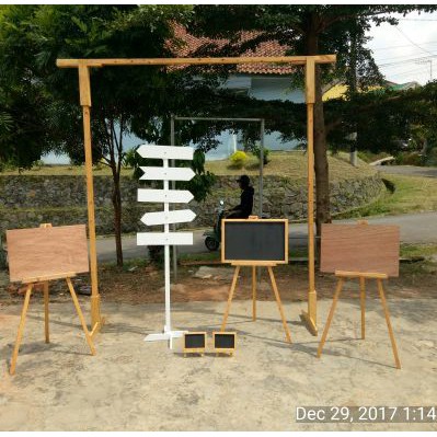 

termurah Order khusus an Vera Whitelace Wedding gate chalkboard papan tulis