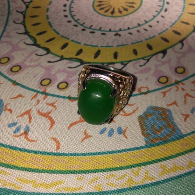 Batu Akik Bacan Hijau