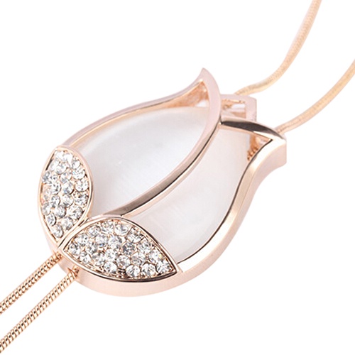 Hu Hu Hu Hu Hu Alat Bantu Pasang Kacamata♡ Kalung Panjang Liontin Bunga Tulip Aksen Berlian Imitasi Untuk Wanita