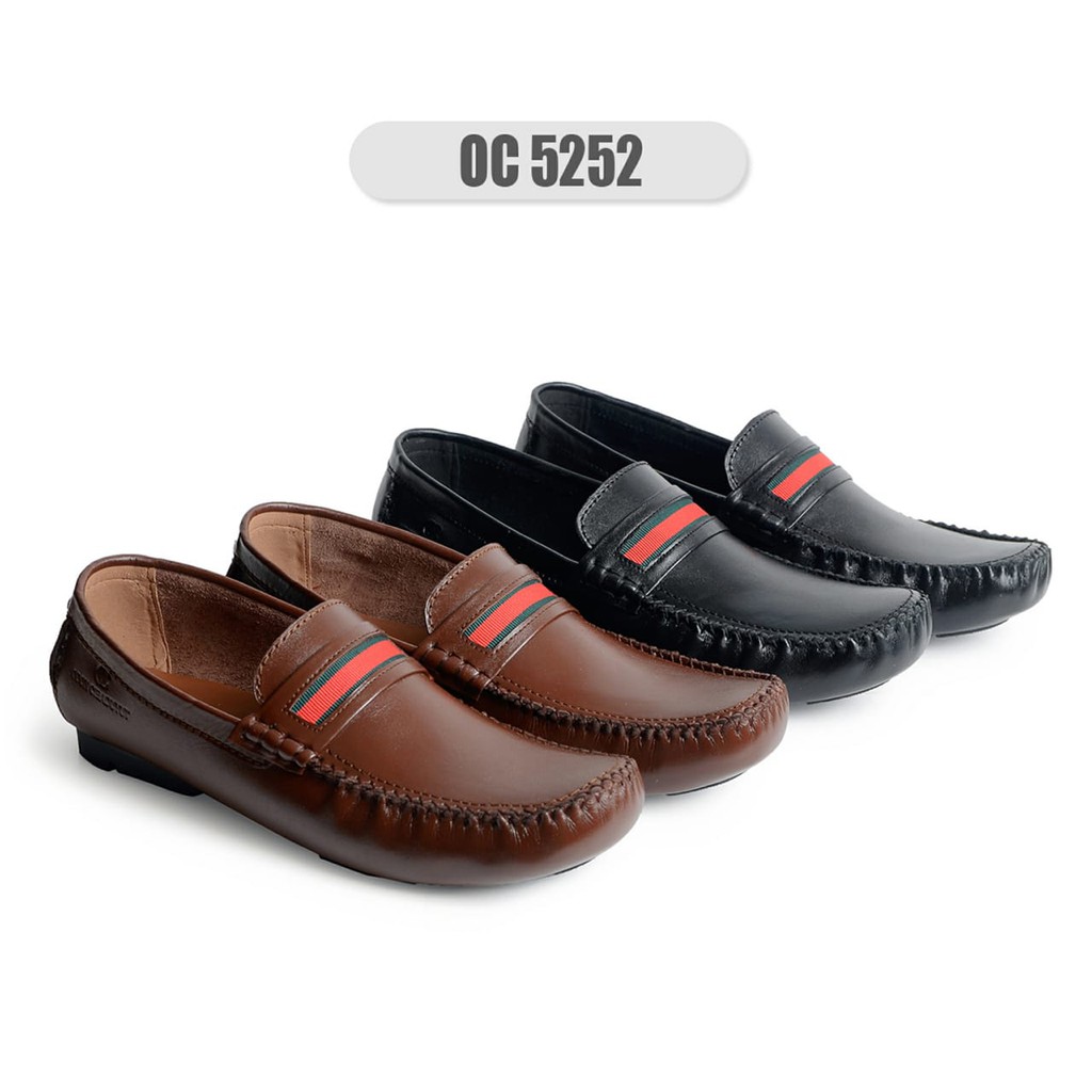 Sepatu Kasual Kulit Slip ON