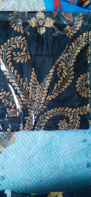 Maura Coupel-sania Ruffle Batik Coupel Mahkota