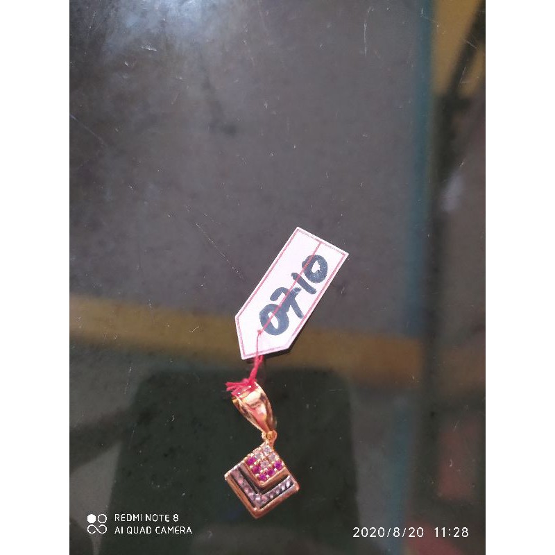 Liontin kadar emas 375