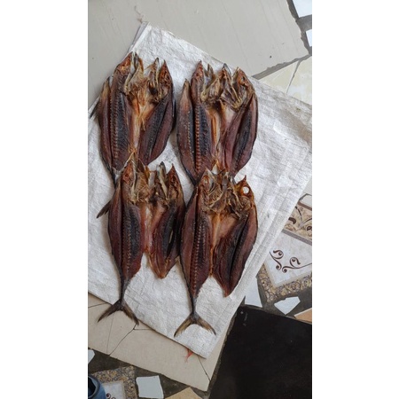 

ikan asin tongkol full daging 1kg