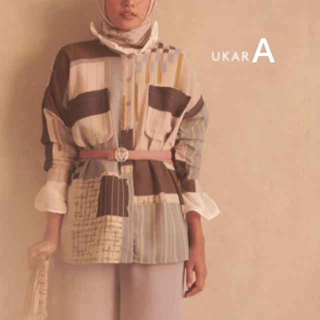 Ukara top ria miranda