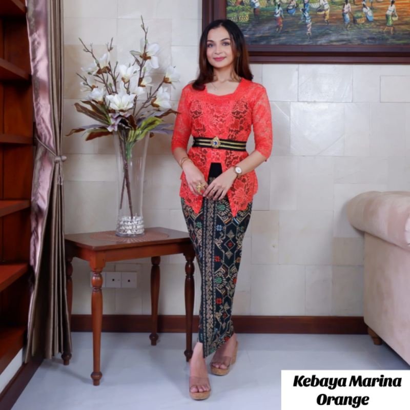 Setelan Kebaya Brokat Bali Marina