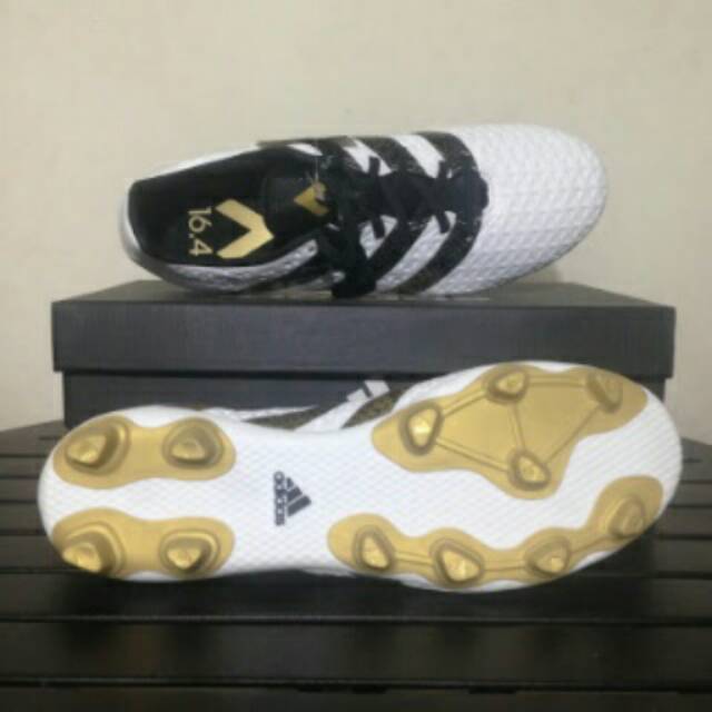 Sepatu bola adidas oryginal ace 16.4