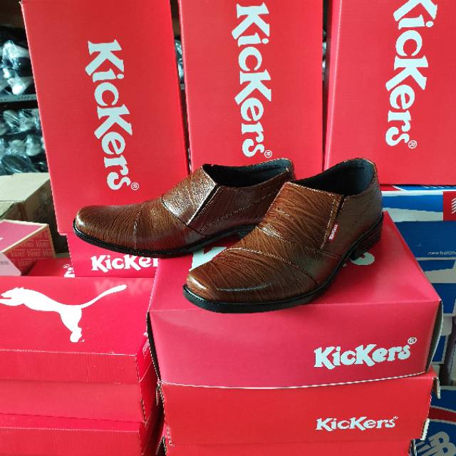 Sepatu Pantofel Kulit Sapi Asli Kickers Formal Kerja Kantor Pria Hitam Coklat Tua VL JBL-3