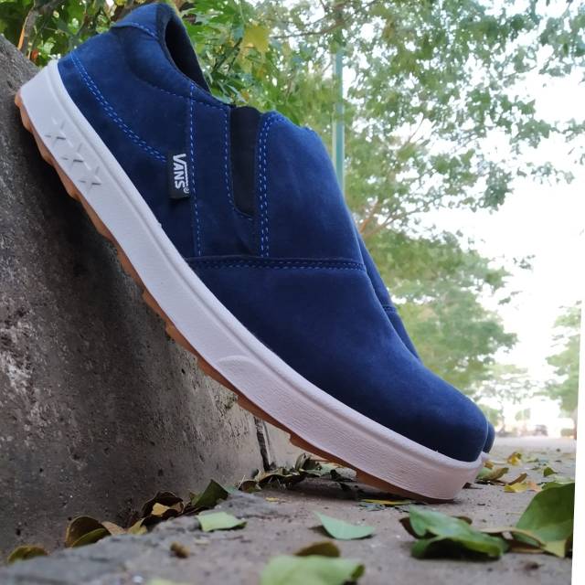 Sepatu Slip On Laki Laki Dewasa ALDEO SH01 Sneakers Casual Pria Tanpa Tali Terbaru Buat Gaya dan Santai