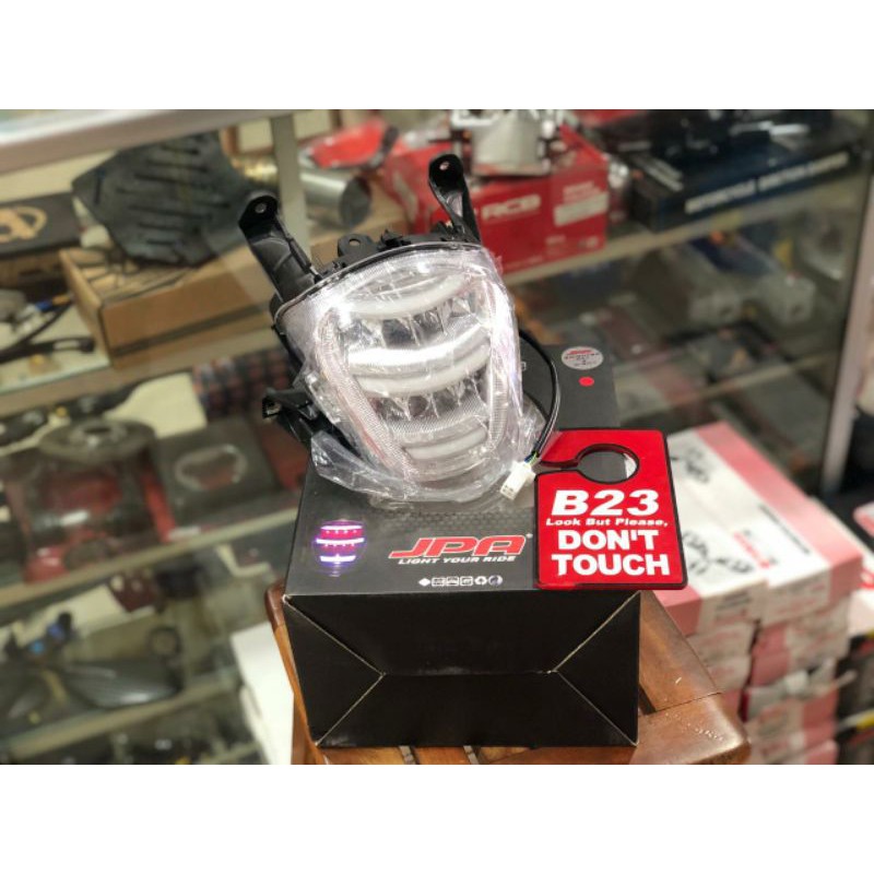 Lampu led belakang reflektor scoopy new ring 12 jpa all new esp fi red merah light pnp