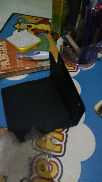 Rak Dinding,minimalis,gantung,rak Buku Melayang,rak Gantung,rak Buku Ajaib,rak Buku Tak Kelihatan.