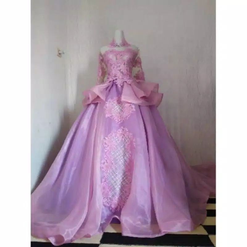 Gaun pengantin prewed preloved second bekas organza murah warna pink resepsi wedding ukuran L