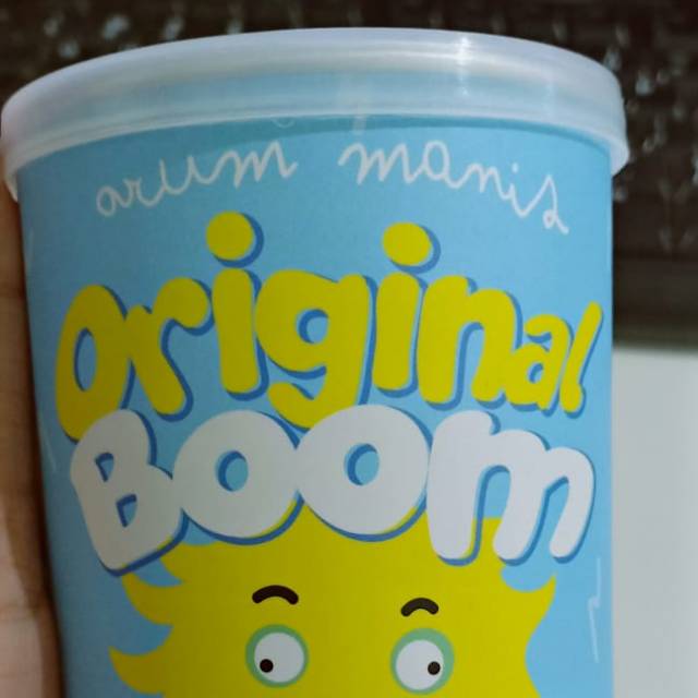 

RAMBUT NENEK /AROMMANIS /SNAZZYBOOM/CEMILAN MASA KINI