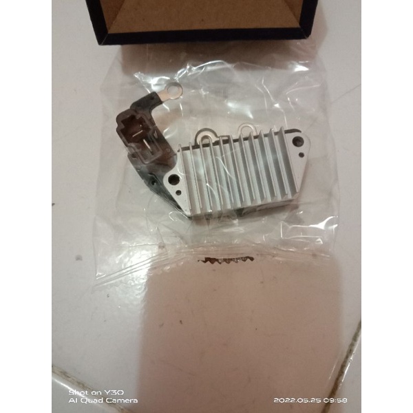 Ic Regulator kaki 2 Suzuki carry/St100 extra