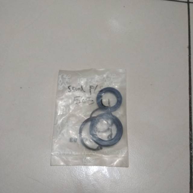 Seal / Sil power steering Peugeot 505