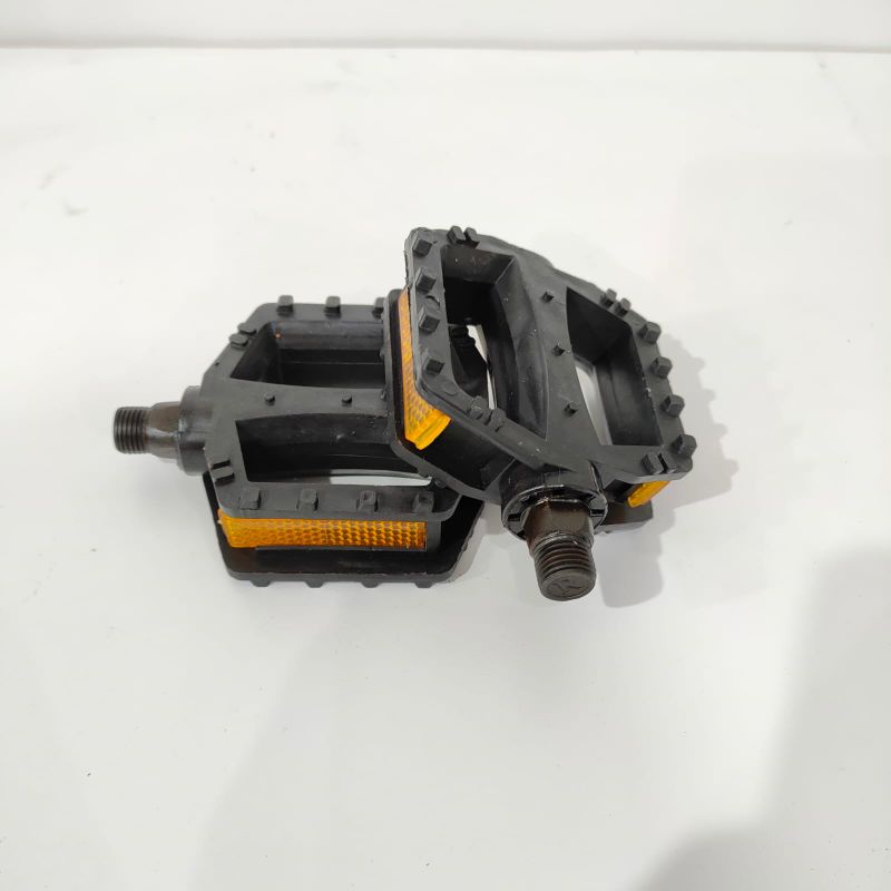 Pedal sepeda anak anak 12 16 18 inch Atlantis