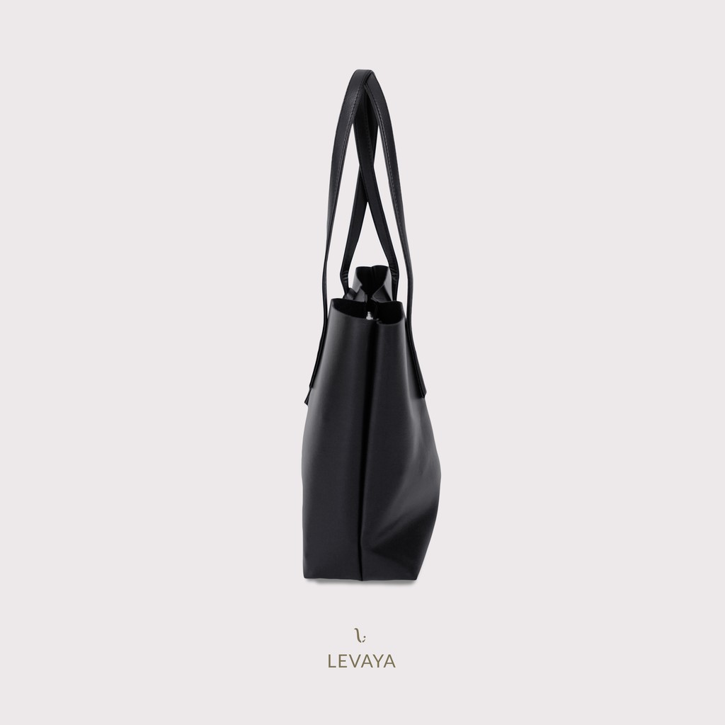 LEVAYA Liscio Totebag Magnet - Black - Tas Wanita