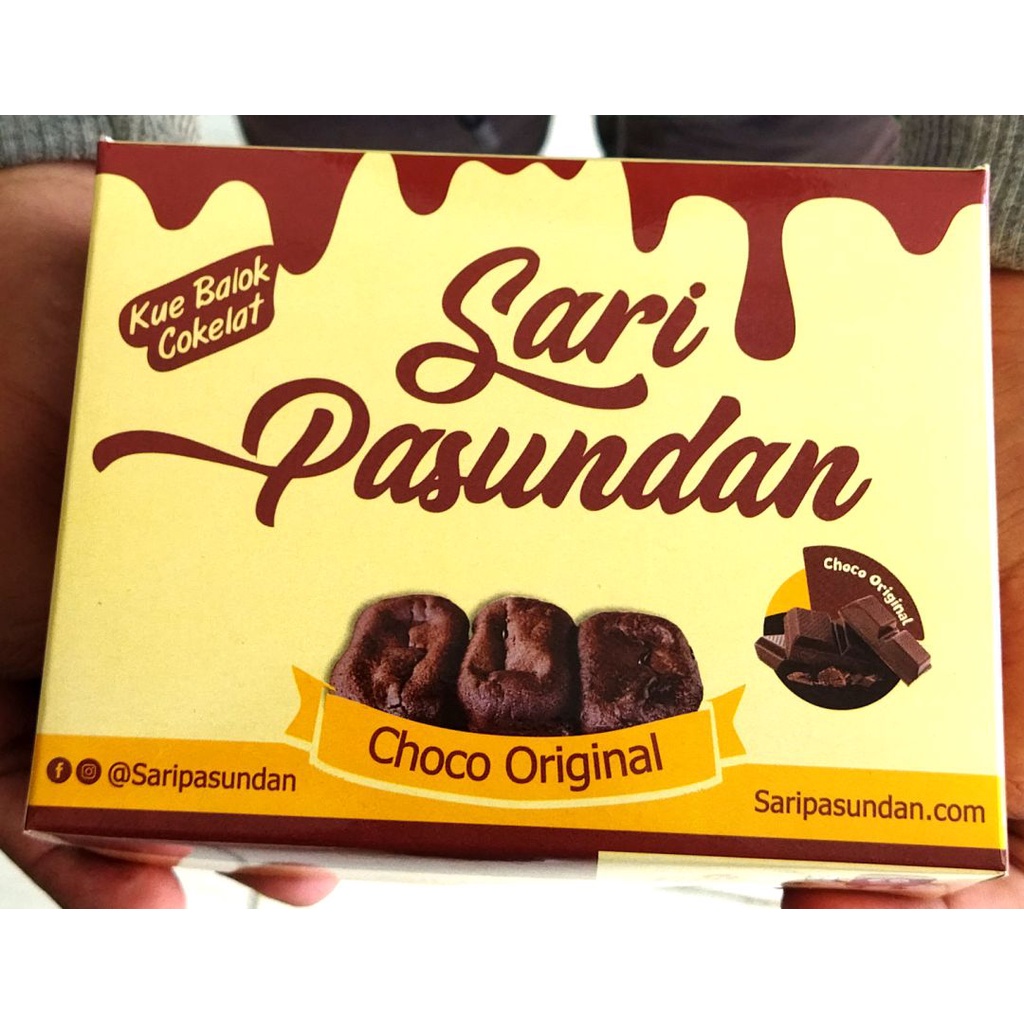 

Kue Balok Cokelat Original Sari Pasundan Sampit Kalimantan Tengah