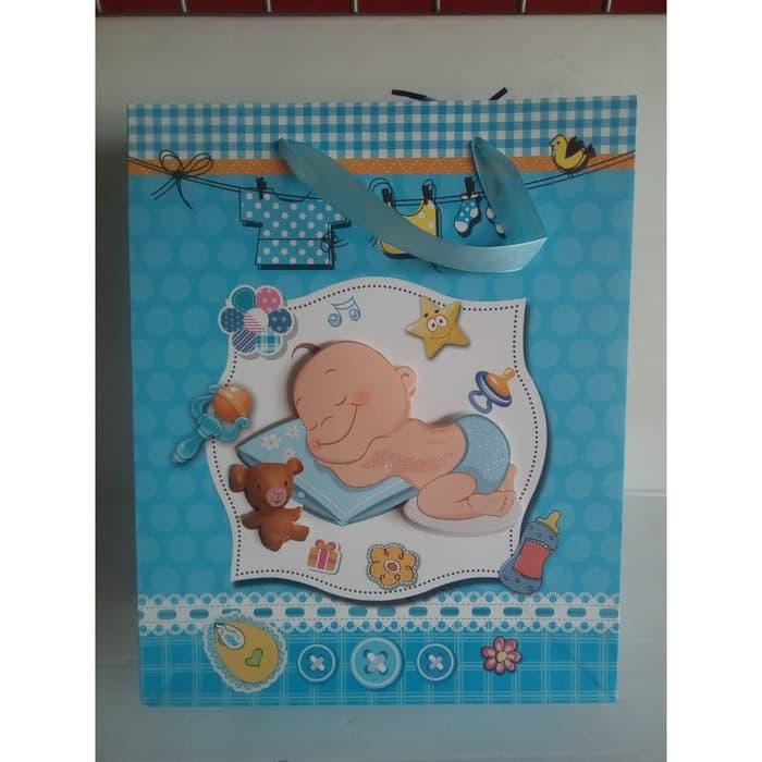 

Paper Gift Shopping Bag Timbul Kecil 26 cm x 32 cm x 10 cm 8853 (Pak Isi 12 Pcs) MOTIF RANDOM