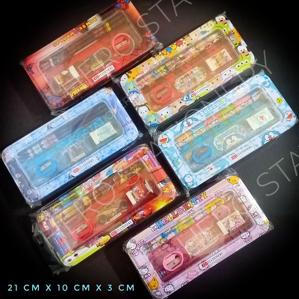 

Tempat pensil kaleng susun isi motif karakter fancy