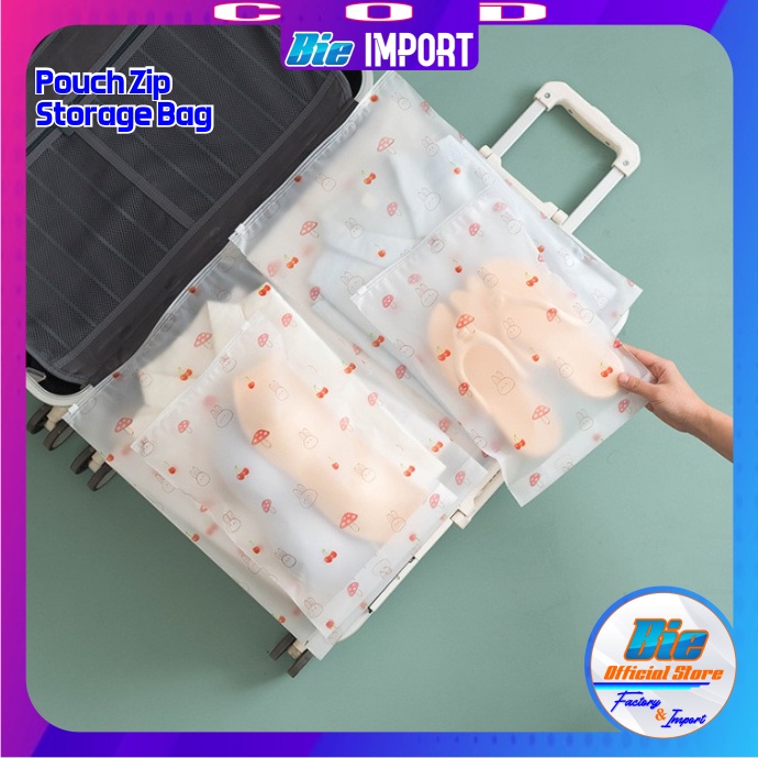 Pouch Zipper Lock / Tas Pakaian Dalam / Organizer Travel