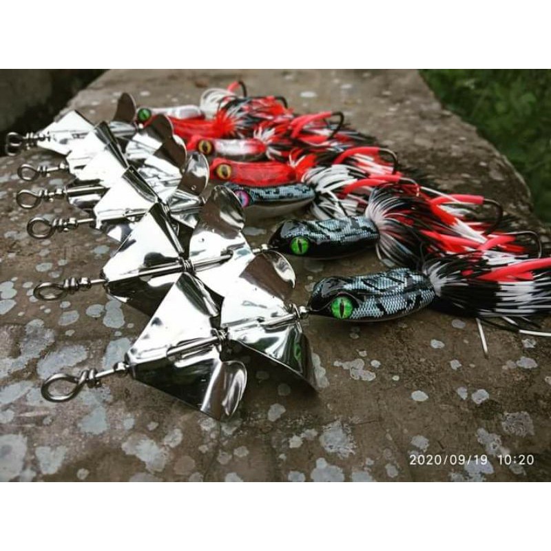 Buzbait 18 grm hanmade dtx lure