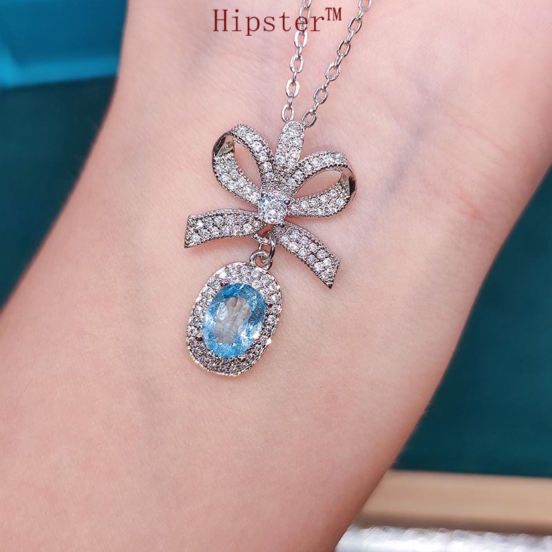 Fashion New Natural Blue Topaz Butterfly Pendant Women 'S Necklace