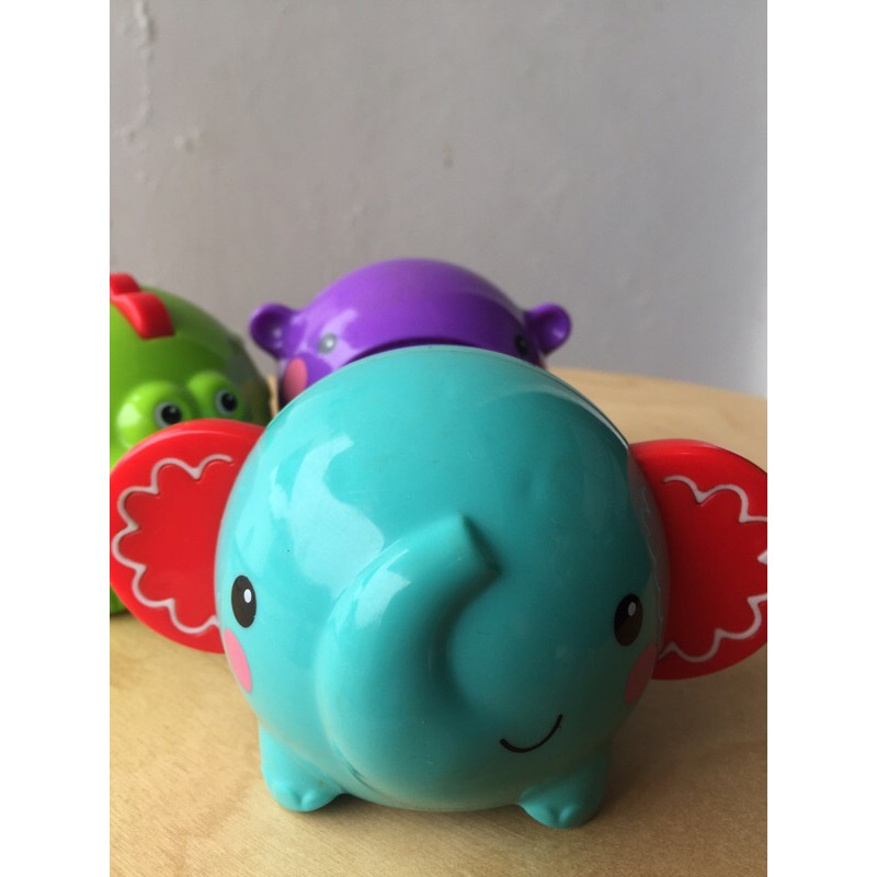 Stack animal preloved