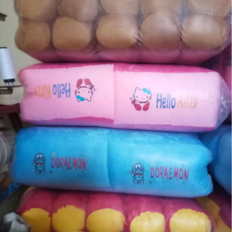 Bantal rasfur gambar di border