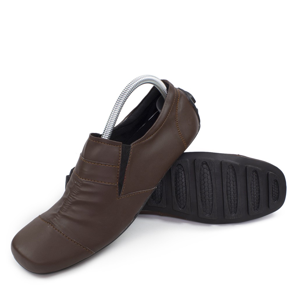 MS SHOP - READY BOS - Sepatu Slop Pria Kickers Wrinkle Coklat Slipon Kasual Formal Kerja Cowok