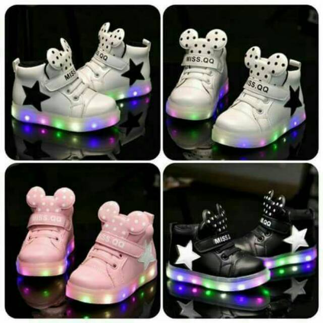 Sepatu Anak Mickey Head Lampu