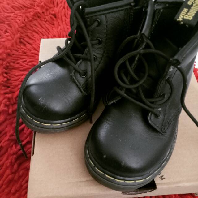 Preloved boots @drmartensofficial
