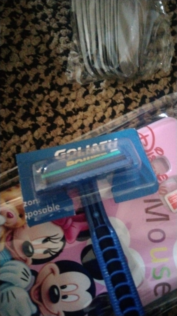 Kerokan Kumis Silet / Pisau Cukur Serbaguna