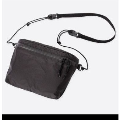 sacoche bag uniqlo