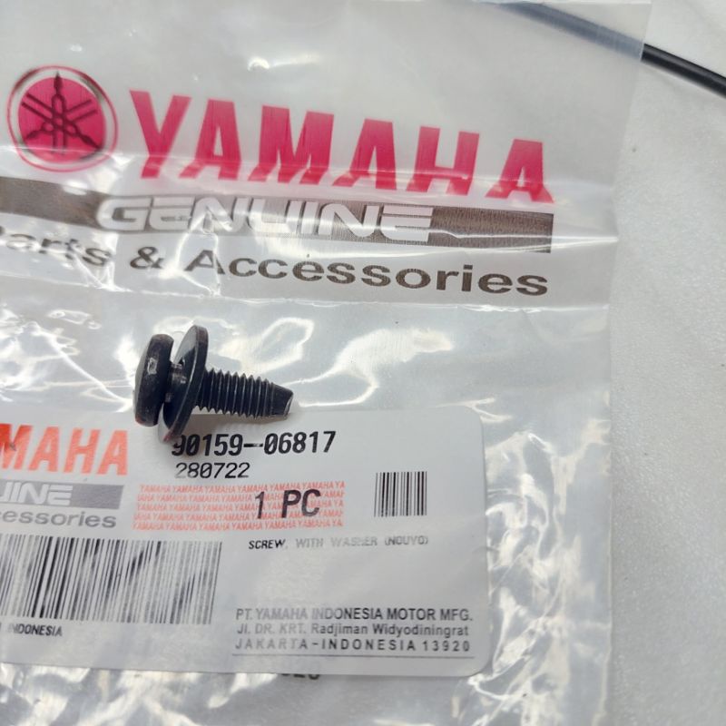 Baut lampu nmax body mio j soul gt m3 force r15 jupiter z1 mx nouvo xride original yamaha 90159 0681