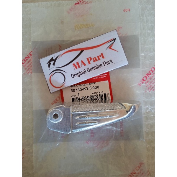 STEP PIJAKAN KAKI FOOTSTEP BELAKANG SCOOPY OLD LAMA KARBU ORIGINAL 50730-KYT-900