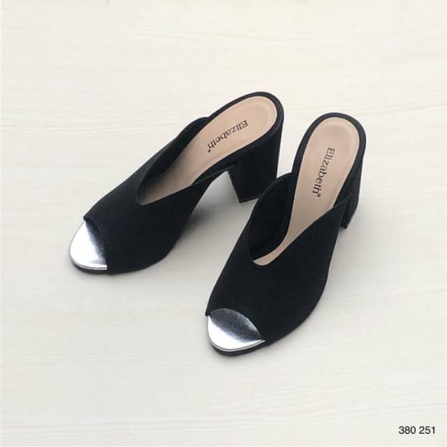 Sepatu Hak Elizabeth