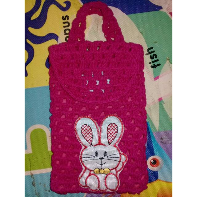 Dompet hp rajut karakter