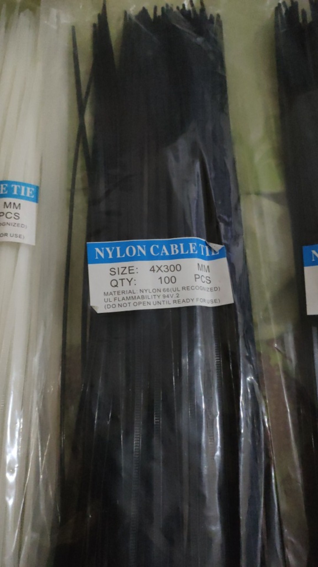 Kabel Ties Cable Tie Kabel Tie 4x250 Mm 25cm Hitam 100pc