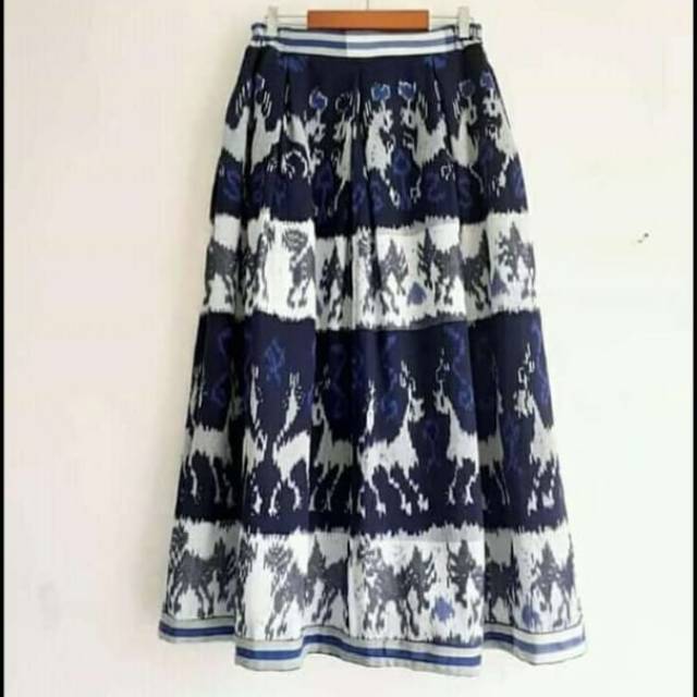 Rok tenun motif sumba halusan original