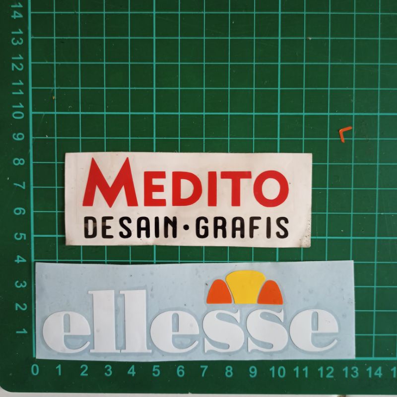 Sticker Cutting ellesse