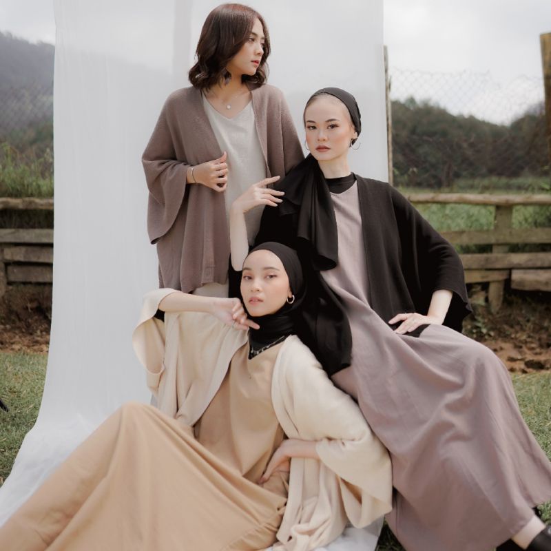 Senja Dress Inner Dress Outwear Baju Tanpa Lengan Outer Dress