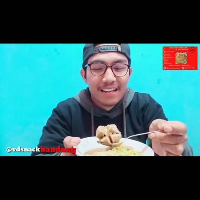 

Mie baso instant VD snack Bandung