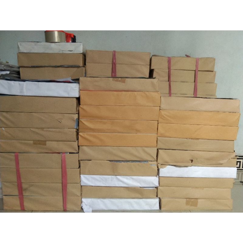  KERTAS  HVS A4 F4 2 SISI KERTAS  DAUR  ULANG  Shopee Indonesia