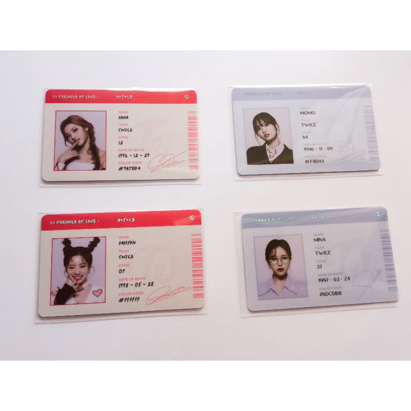 [WTS/WTT] Twice Formula of Love Scientist ID Card Photocard PC Dahyun Momo